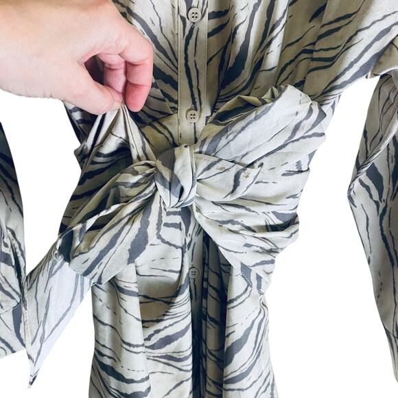 DO+BE Silver Ruched Long Sleeve Dress Animal Print Sz M - Picture 6 of 16